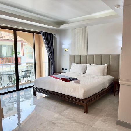 Grand Orlov Apart Hotel Patong Exterior photo