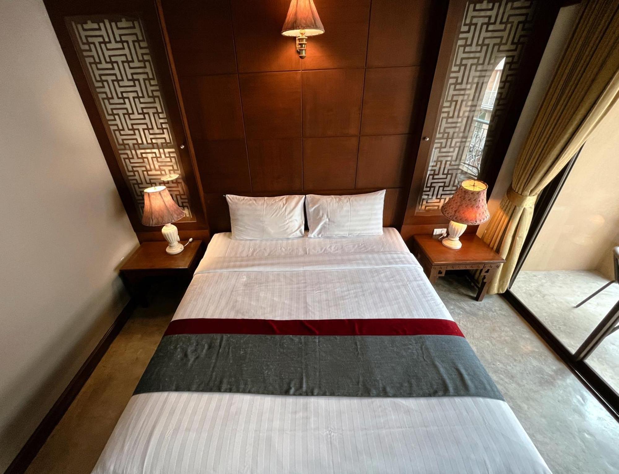 Grand Orlov Apart Hotel Patong Exterior photo