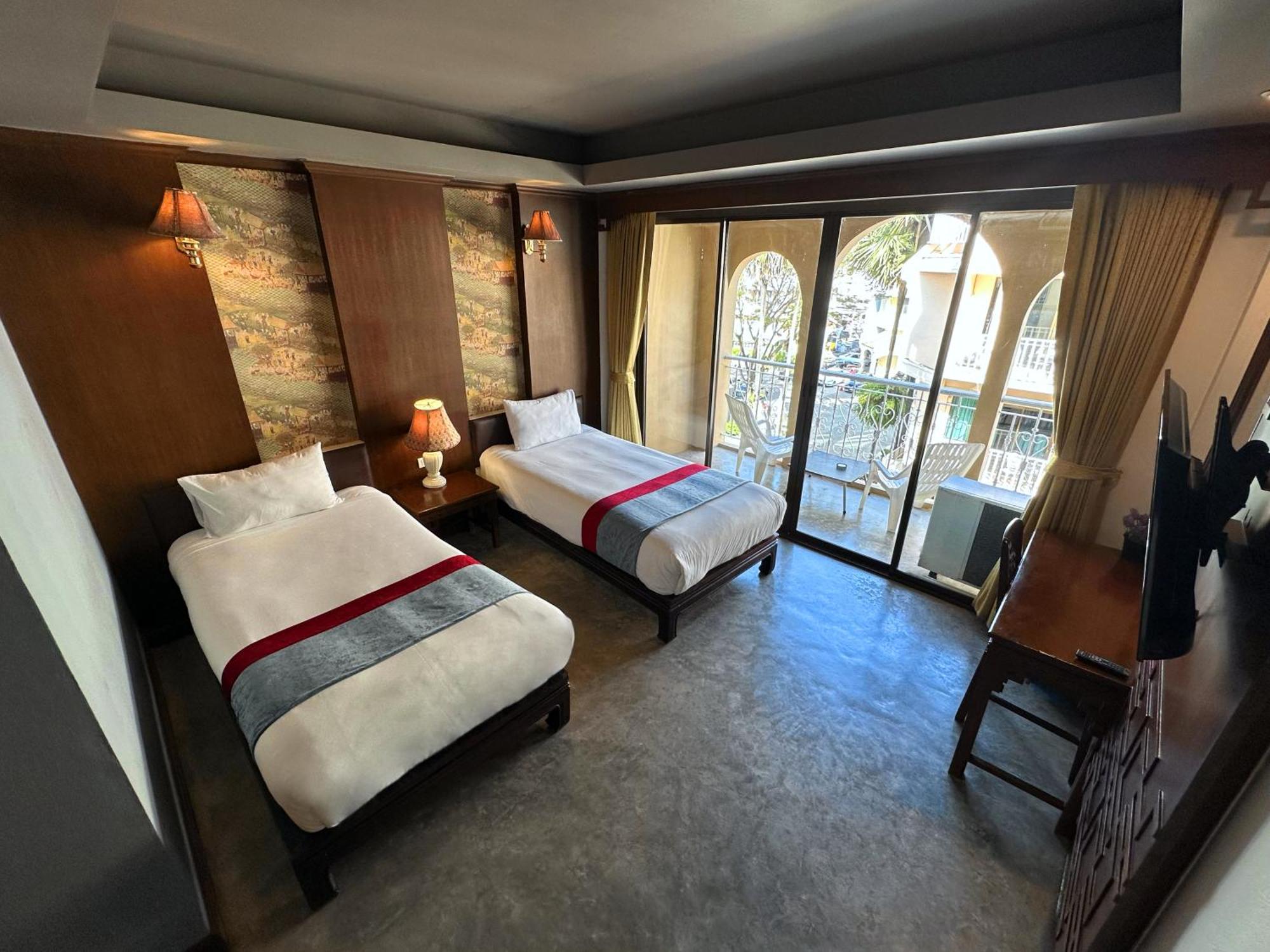 Grand Orlov Apart Hotel Patong Exterior photo