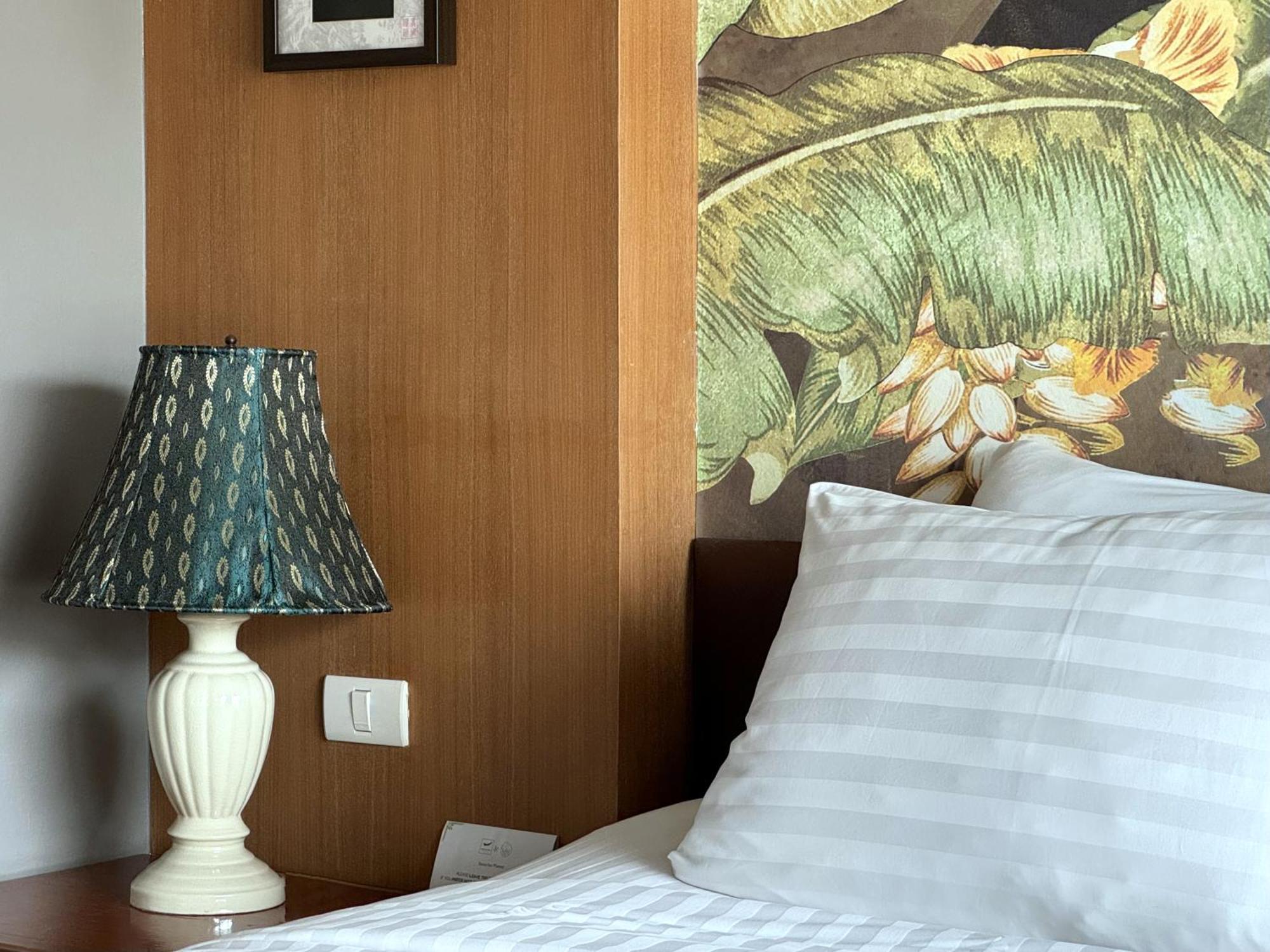 Grand Orlov Apart Hotel Patong Exterior photo